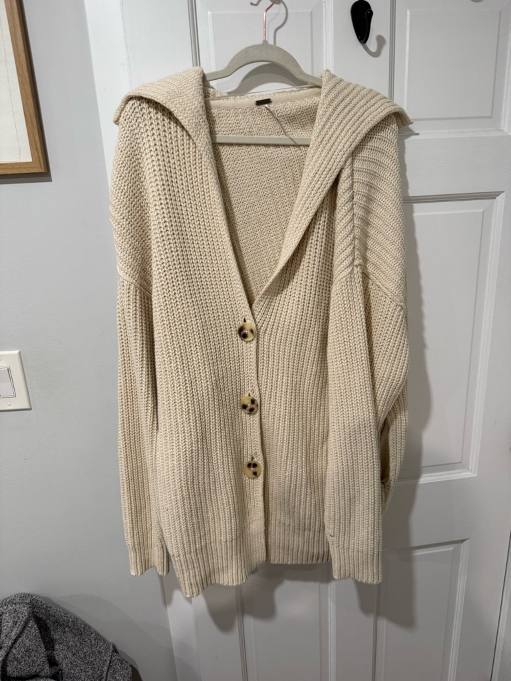 Women's Cream Button-Front Knit Sweater